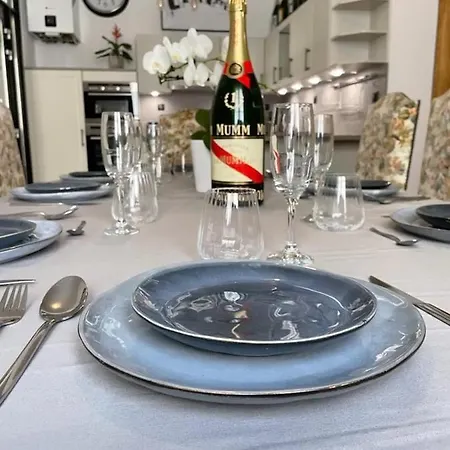 Le De Jean Thevenin, Avec Parking Gratuit Σπίτι διακοπών Επερνέ