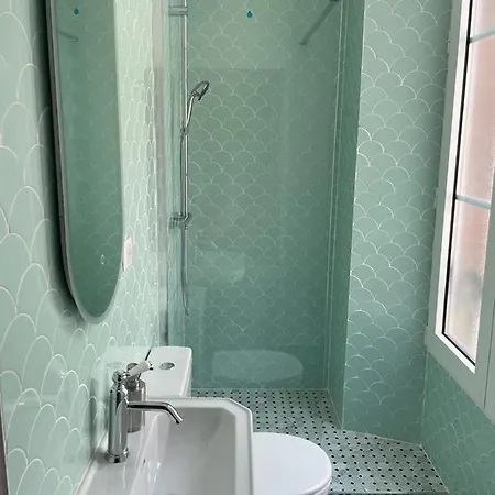 Le De Jean Thevenin, Avec Parking Gratuit *